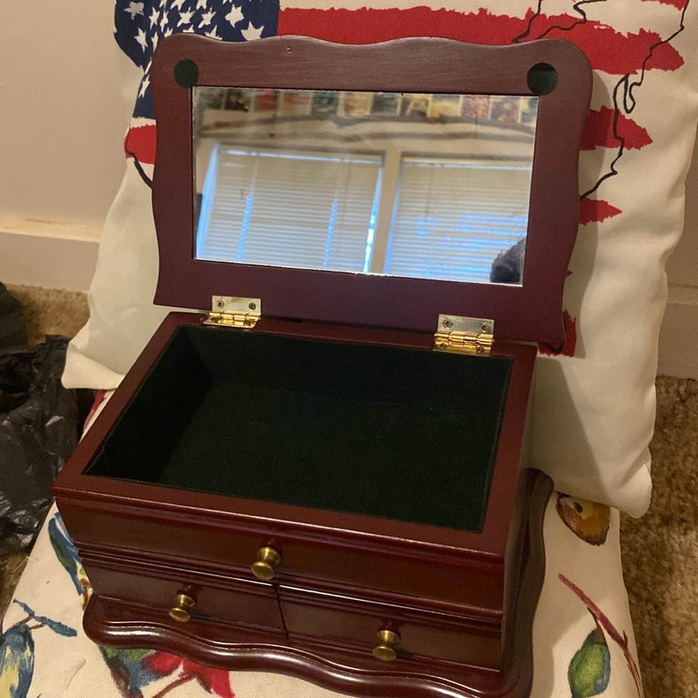 💫 Home Collection Jewelry Box - Picture 3 of 10
